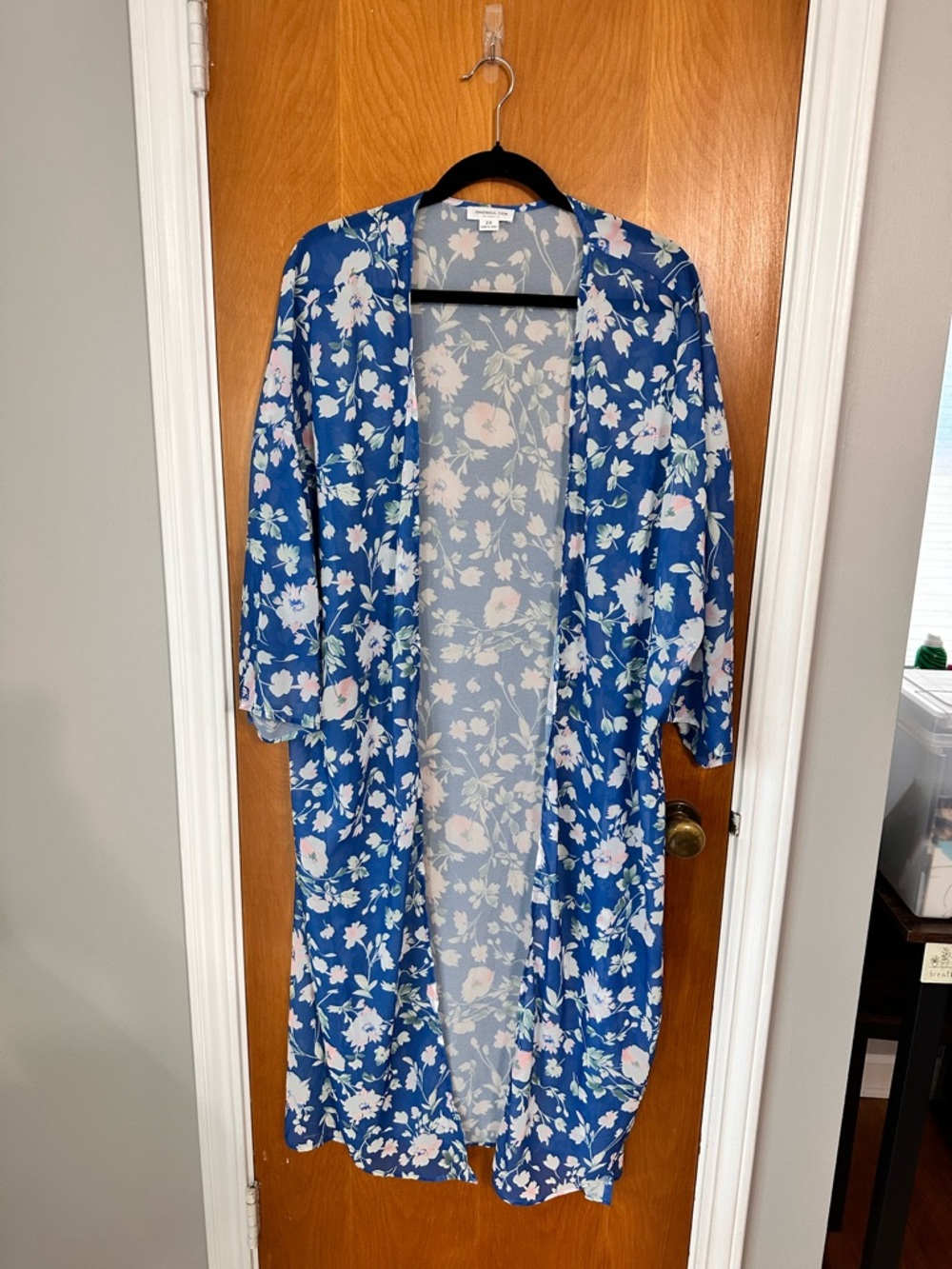 Chic Soul Blue Floral Open Front Cardigan with Pink and White Accents